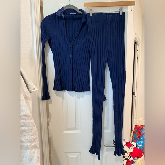 Reformation Navy Blue Zayne Two-Piece Set Ribknit Stretch - Picture 4 of 9